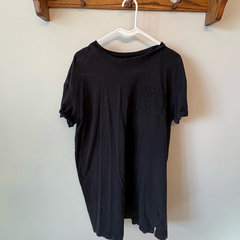 Classic Black Woman’s Tee Shirt Dress